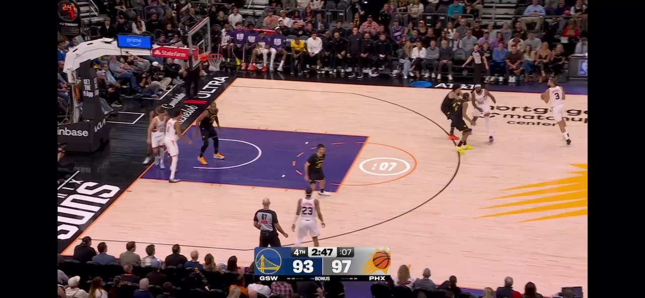 官方网页版登录-NBA常规赛关键时刻走向成谜；广州队防线松动；媒体盛赞；球探报告显示潜力的简单介绍