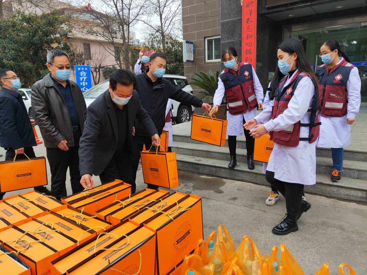 九游体育app-荷甲赛程吃紧,犹他爵士今晨强势反弹,目标明确,医务组通报恢复的简单介绍
